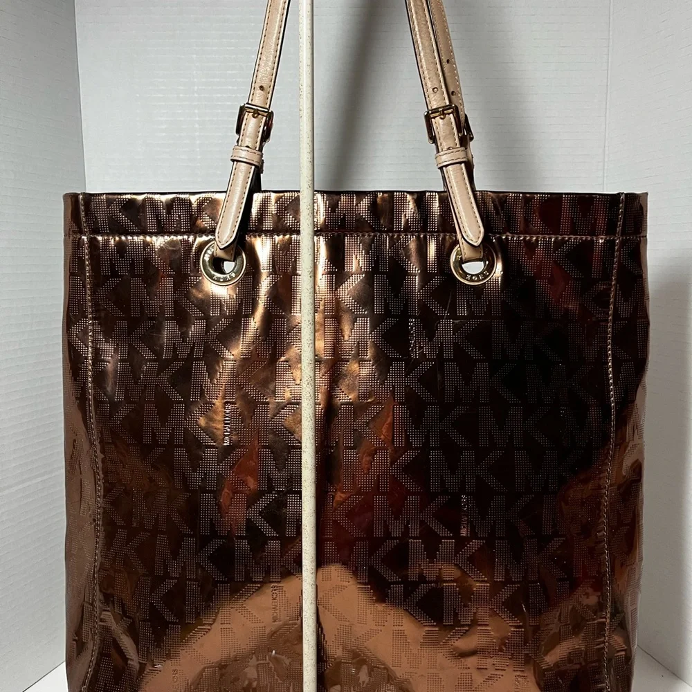 Michael Kors Jet Set Logo Metallic Tote
